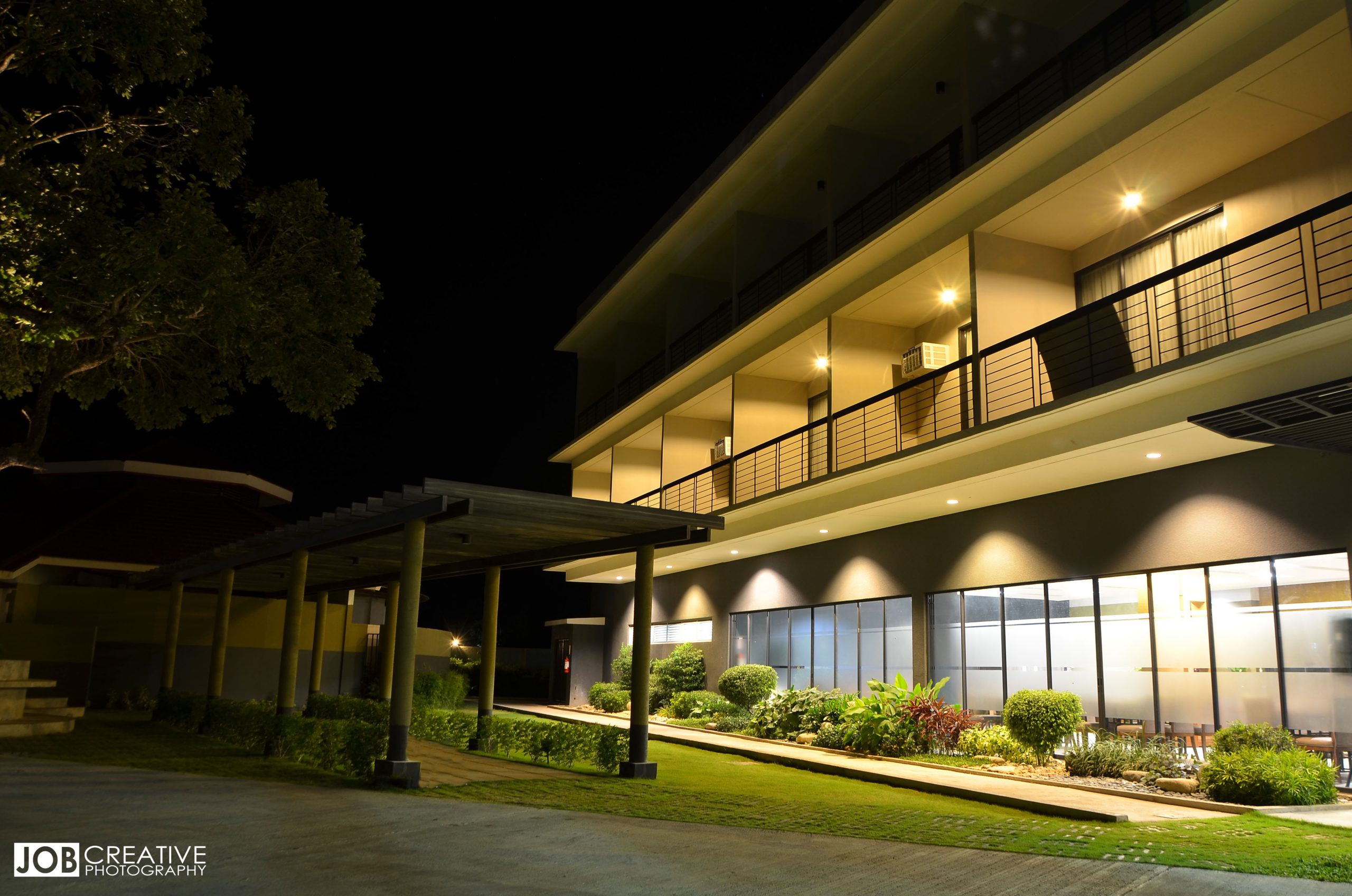 Front exterior 05