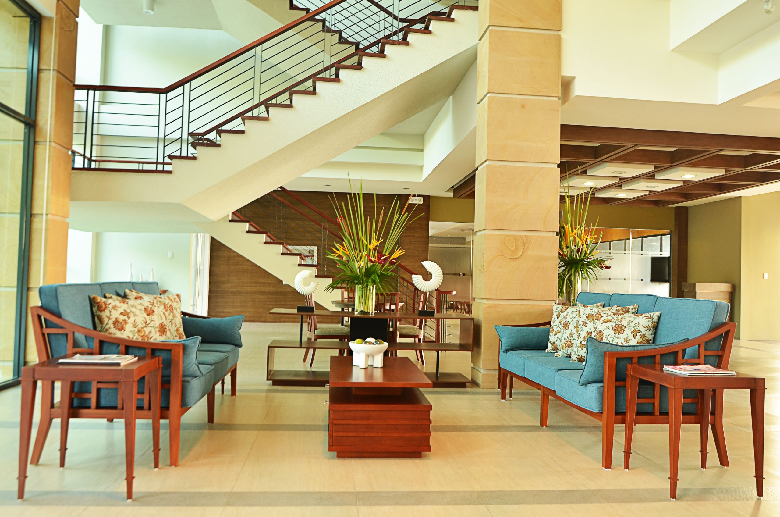 Hotel Lobby 06