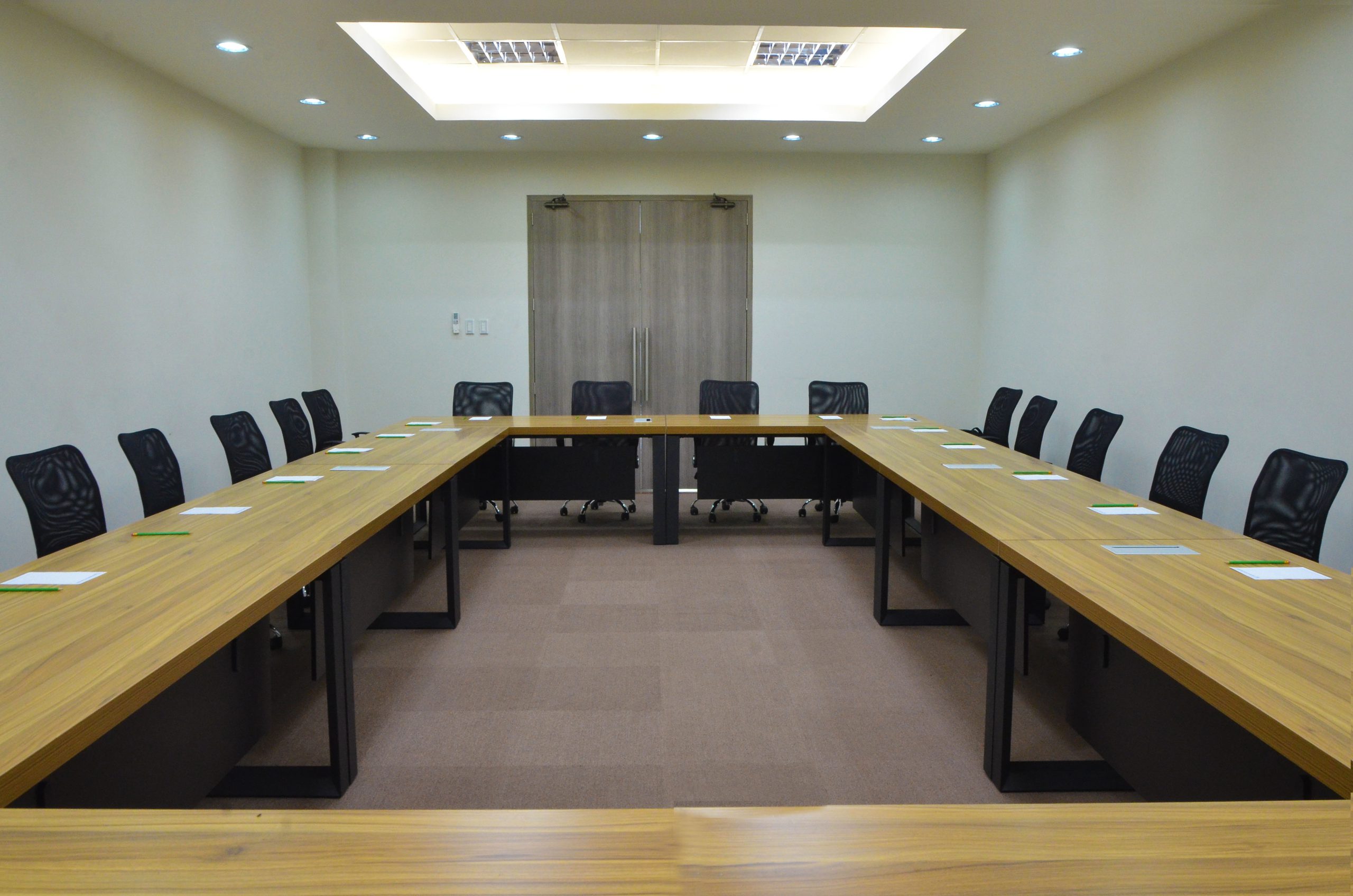 IMG_CONFERENCE I_1